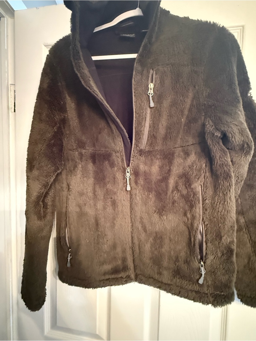 Mountain Hardwear Plush Teddy Jacket in Dark Brown